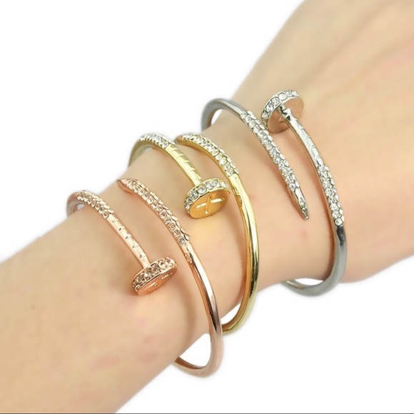 ROSE GOLD hot🌶nail bracelet with rhinestones - Picture 2 of 8